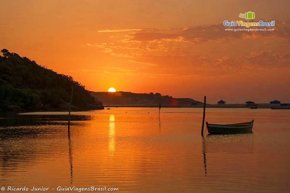 Praia da guarda do embaú - SC